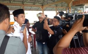 Askolani Janjikan Satu Sapi Untuk Satu Kepala Keluarga Jika Terpilih Jadi Bupati Banyuasin Askolani Janjikan Satu Sapi Untuk Satu Kepala Keluarga Jika Terpilih Jadi Bupati Banyuasin