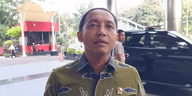 Izin Dicabut, Toba Pulp Bongkar Dokumen Penghargaan dari Menteri Raja Juli Izin Dicabut, Toba Pulp Bongkar Dokumen Penghargaan dari Menteri Kehutanan Raja Juli