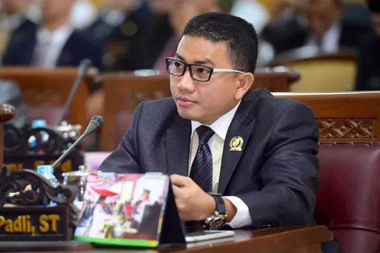 Wacana Mata Pelajaran Bahasa Indonesia Dirubah menjadi “Bahasa dan Sastra Indonesia”: Bagus! Bahasa Tanpa Sastra Dinilai Kehilangan Ruh