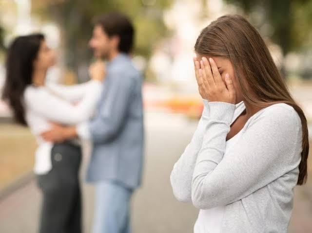 Tips dan Trik Mengungkap Fakta Dibalik Perselingkuhan Pacar Tips dan Trik Mengungkap Fakta Dibalik Perselingkuhan Pacar