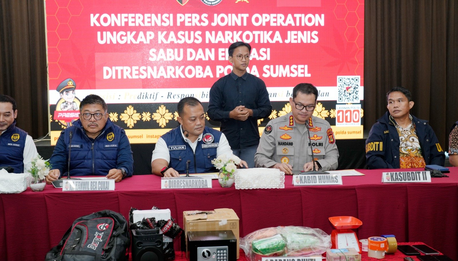 Sindikat Narkoba Tambang Digulung, Polda Sumsel dan Bea Cukai Amankan Barang Bukti Bernilai Miliaran Rupiah Sindikat Narkoba Tambang Digulung, Polda Sumsel dan Bea Cukai Amankan Barang Bukti Bernilai Miliaran Rupiah