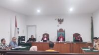 Pertanyaan Tidak Mendasar, Hakim Tegur Pengacara Sumeks Pertanyaan Tidak Mendasar, Hakim Tegur Pengacara Sumeks