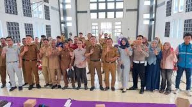 Bersama Warga, PLN ULP Baturaja Dukung Pembangunan OKU melalui Pembayaran Listrik Tepat Waktu