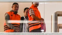 Skandal! Ajudan Ketua KPK dari Kepolisian Jadi Tersangka, Peras Bupati Pemalang dalam OTT Skandal! Ajudan Ketua KPK dari Kepolisian Jadi Tersangka, Peras Bupati Pemalang dalam OTT
