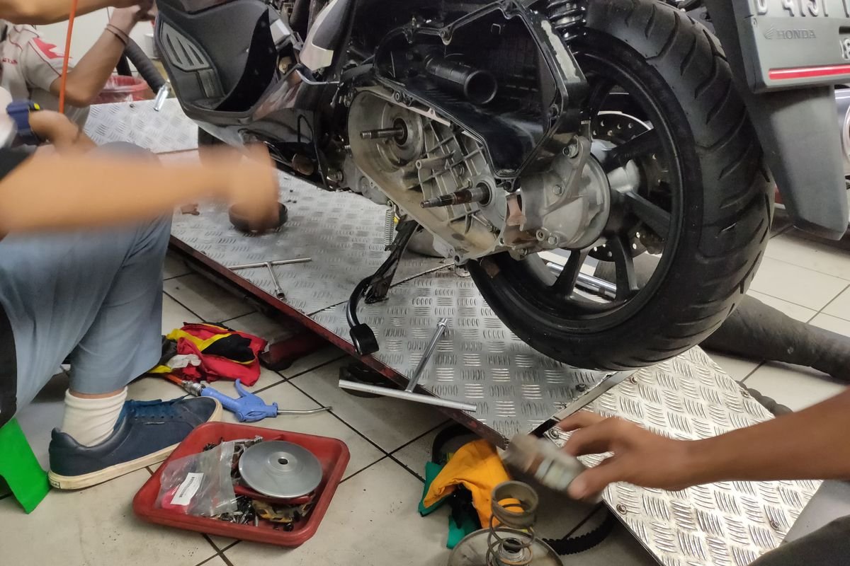Tips dan Trik Service Motor Matic Agar Tidak Dicurangi Pihak Bengkel Tips dan Trik Service Motor Matic Agar Tidak Dicurangi Pihak Bengkel