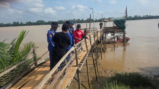 Warga Pulau Rimau Hilang Diterkam Buaya, Polda Sumsel Sisir Perairan Desa Teluk Betung