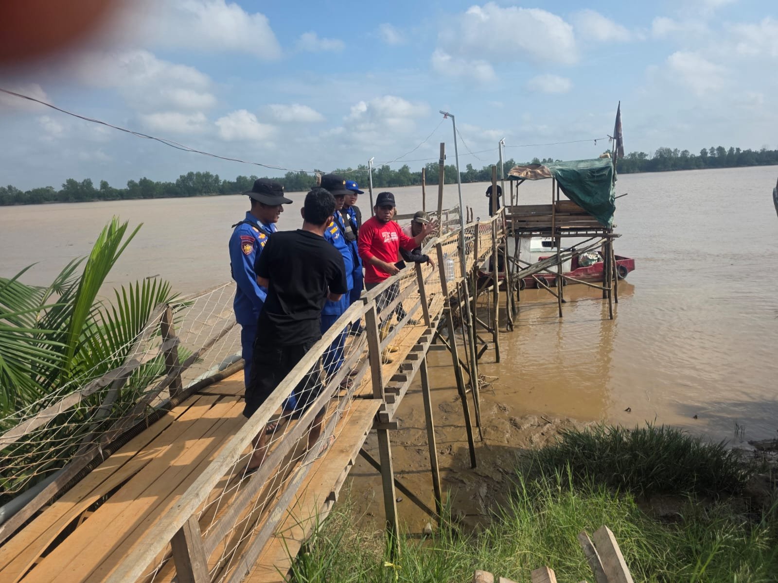 Warga Pulau Rimau Hilang Diterkam Buaya, Polda Sumsel Sisir Perairan Desa Teluk Betung