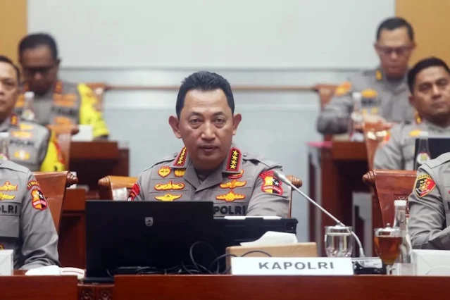 Benarkah Kapolri Listyo Sigit Prabowo Diganti? DPR Kasih Jawaban Tegas