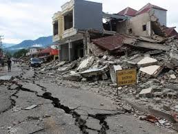 Update Bencana Gempa Bumi M7,7 NTT, Pengungsi Tembus 40.040 Orang