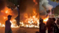 Bentrok Pecah! Massa Aksi Bakar Motor di Pos Polisi Pejompongan Bentrok Pecah! Massa Aksi Bakar Motor di Pos Polisi Pejompongan