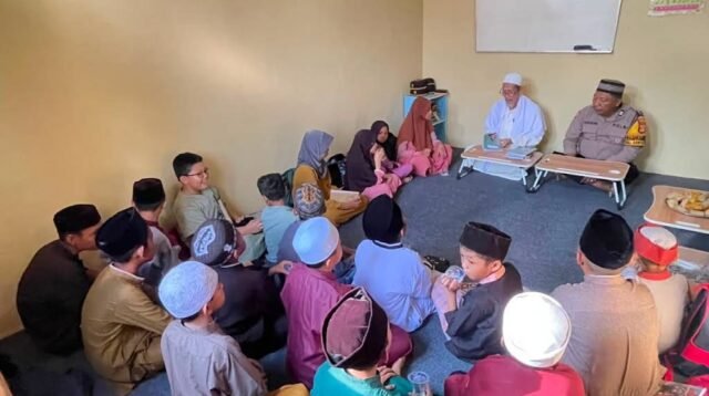 Tidak Sekadar Jaga Kamtibmas, Pos Polisi KM 7 Polda Sumsel Jadi Ruang Belajar Mengaji Anak