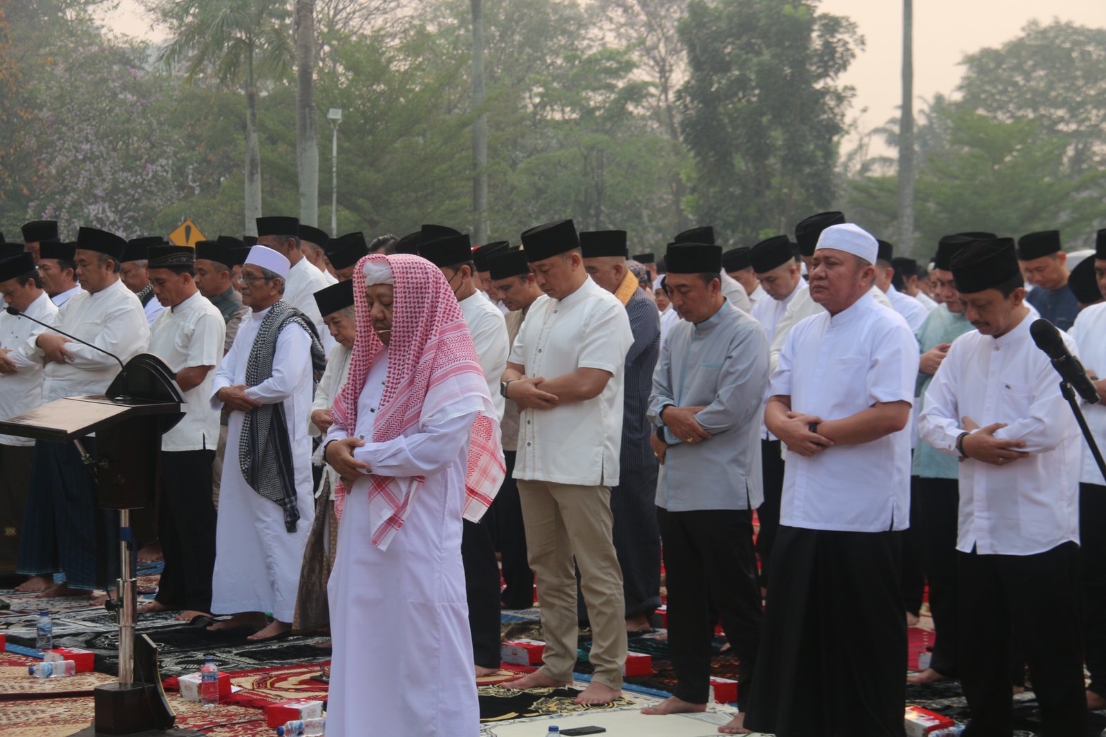 Kapolda Sumsel Bersama Forkopimda dan Masyarakat Gelar Shalat Istisqa Hadapi Kemarau