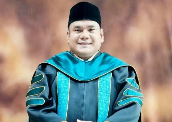 Ketua Bidang Dakwah PBMA Dr. Hasani Raih Gelar Profesor Tafsir Maqasidi