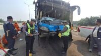 Kecelakaan Beruntun di Tol Palindra KM 9, Belasan Penumpang Bus DAMRI Luka-Luka