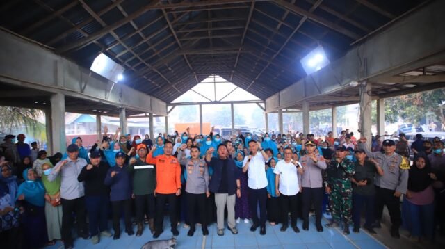 Gubernur Sumsel Ajak Masyarakat Perkuat Gotong Royong Hadapi Karhutla di OKI