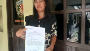 Rismawati, anak kandung korban usah melapor ke pihak Kepolisian