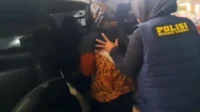 Seorang Istri Digerebek Suami saat Berduaan dengan Kepala Puskesmas di Ruang Kerja